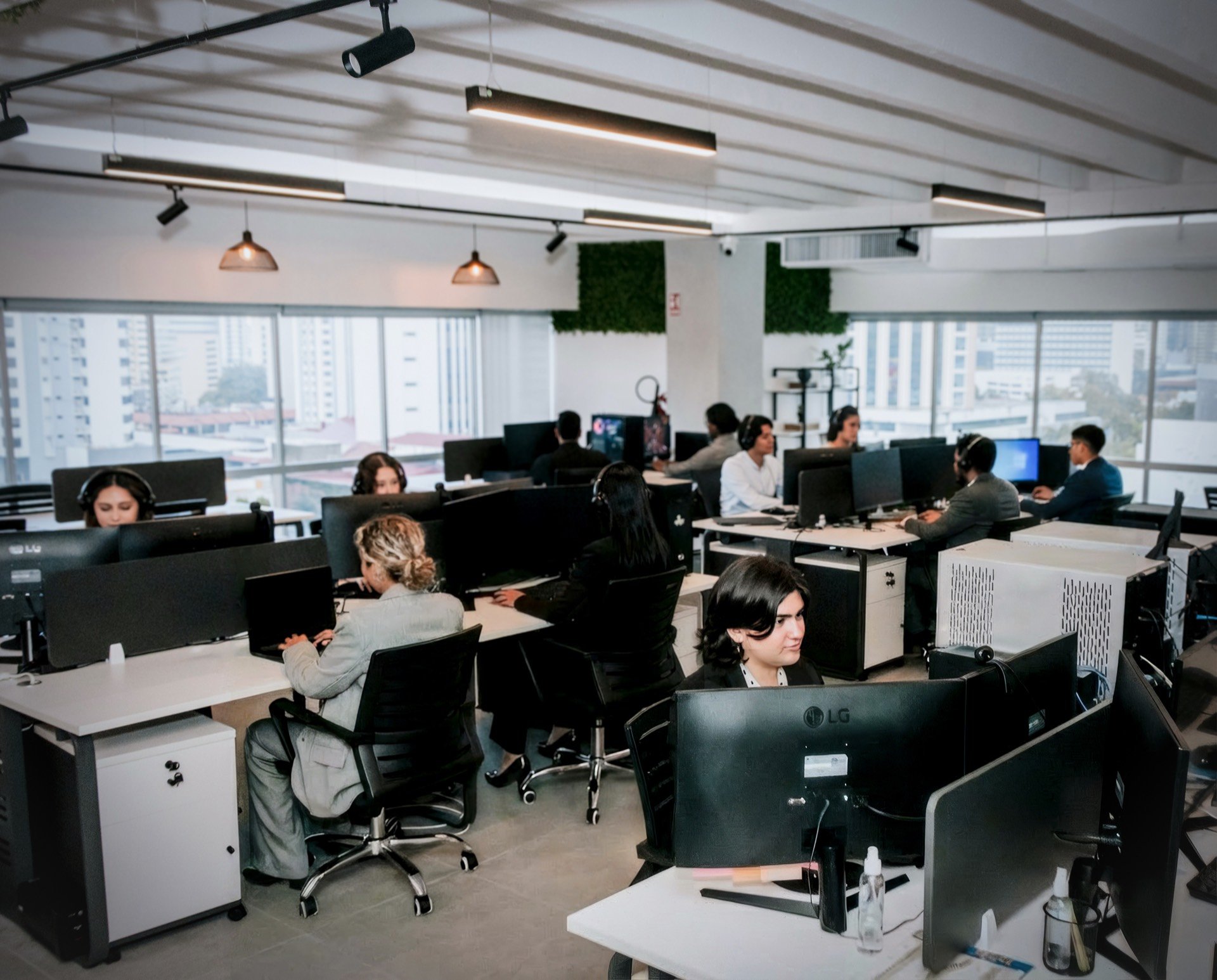 eSync 360° professional office in Panama City