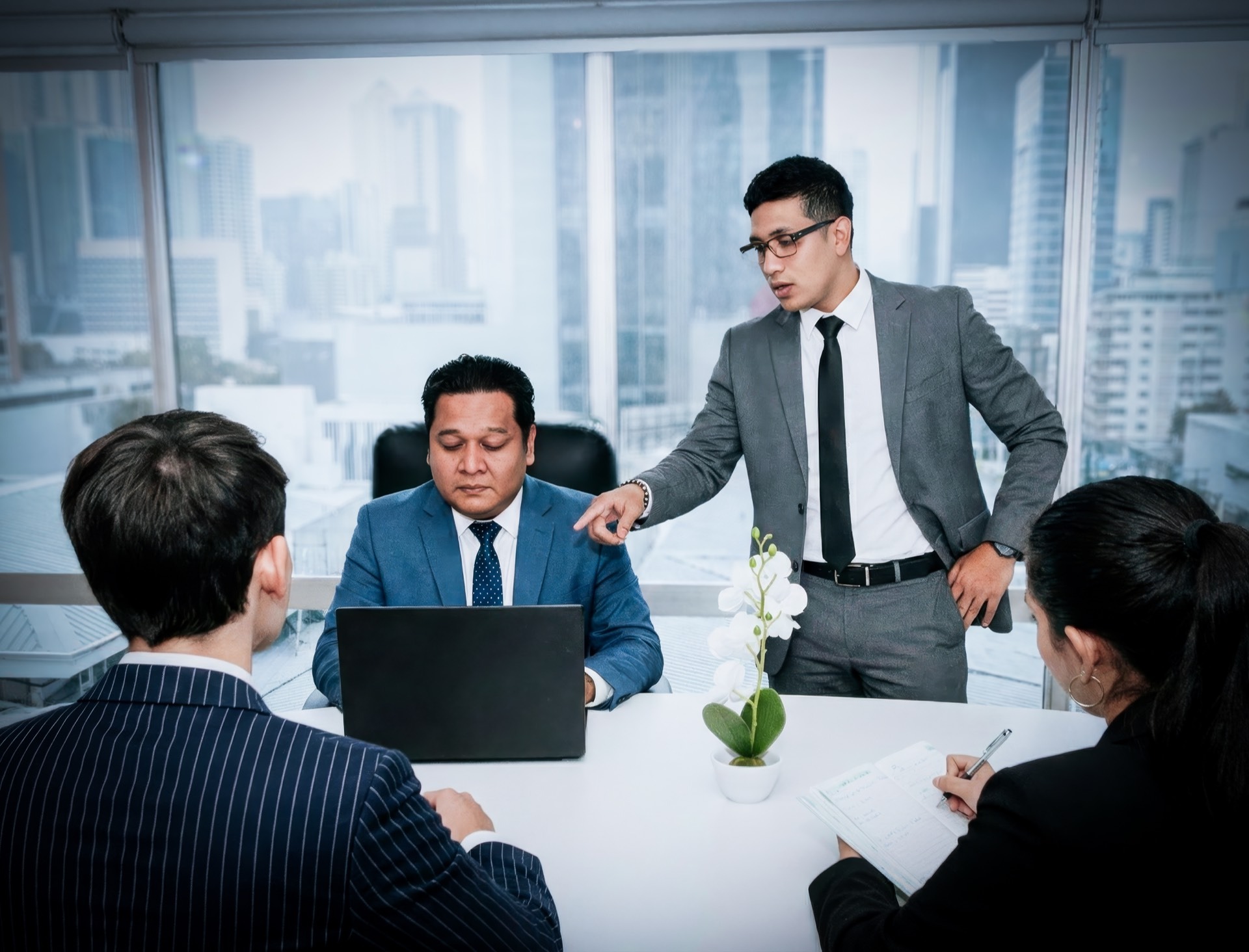 Senior Case Managers providing oversight